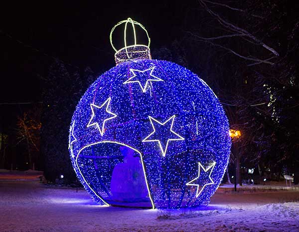 Новогодний декор в Стерлитамаке